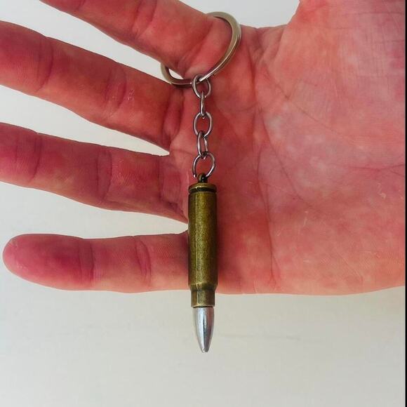 Y2k 2000s vintage style bullet key chain - Picture 2 of 7